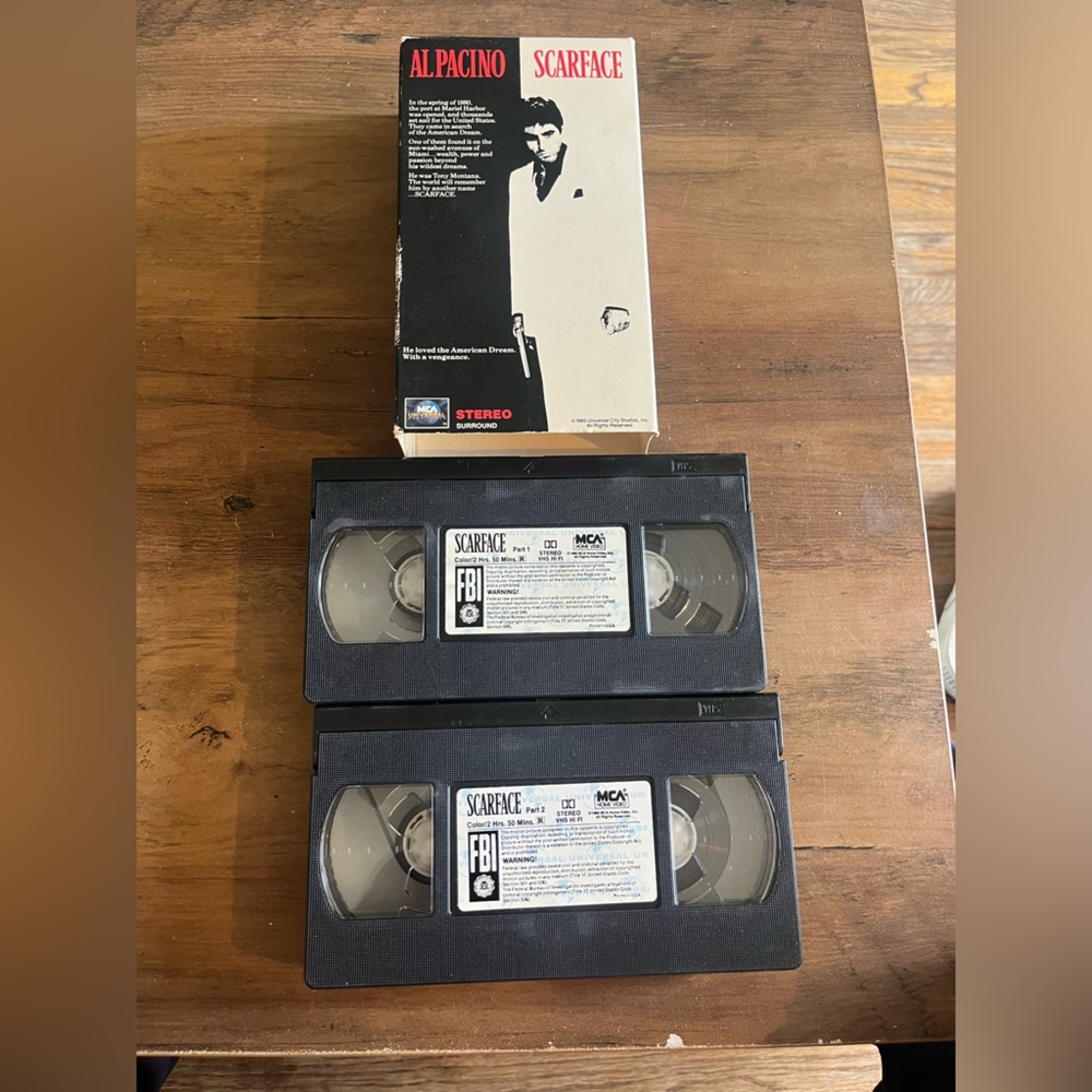Scarface VHS - Picture 3 of 3